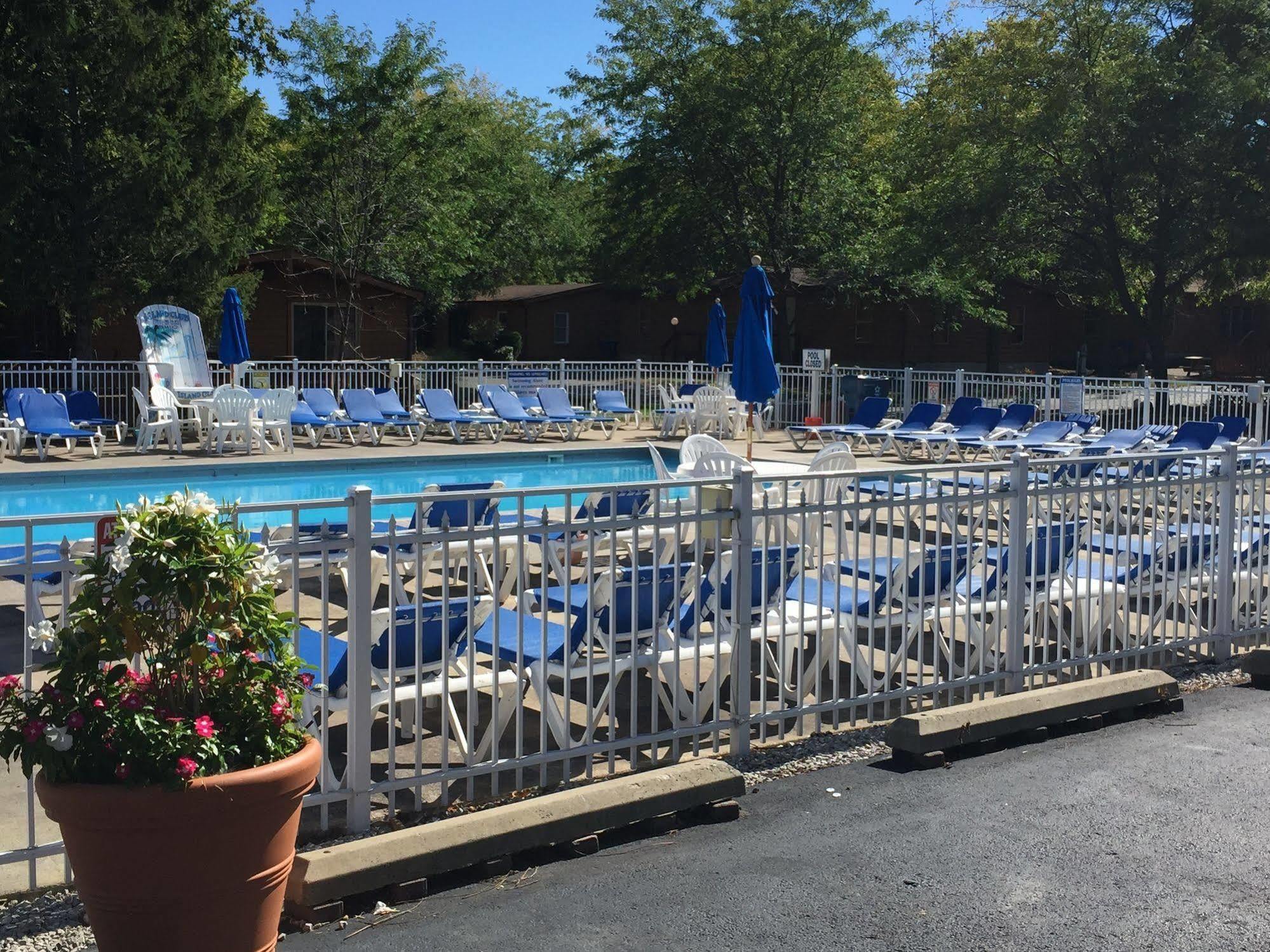 Island Club Rentals Пут-ин-Бей Экстерьер фото